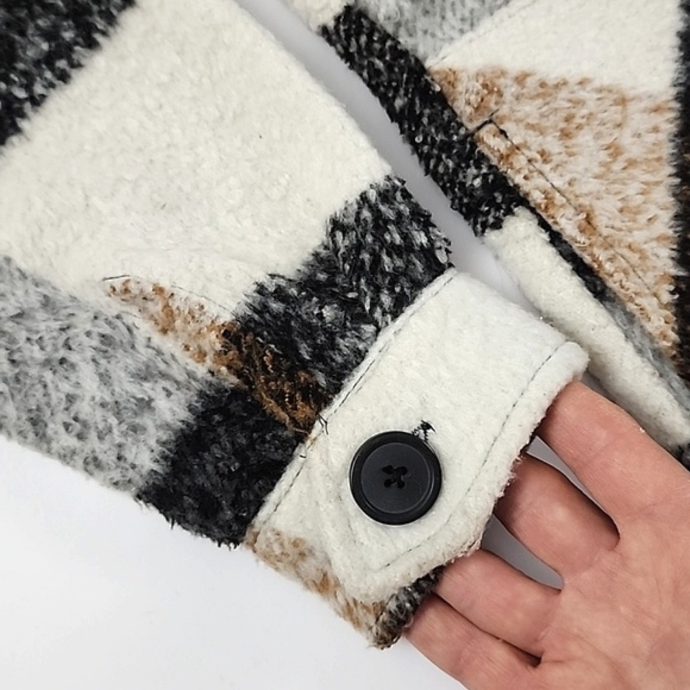 Plaid Women's Jacket - Black, White, Tan - Picture 6 of 16